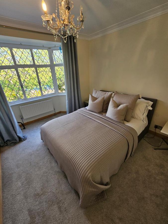 Stunning 5 Bedroom Putney House London Exterior photo