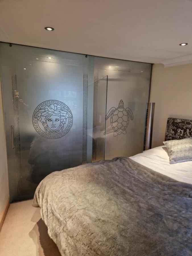 Stunning 5 Bedroom Putney House London Exterior photo